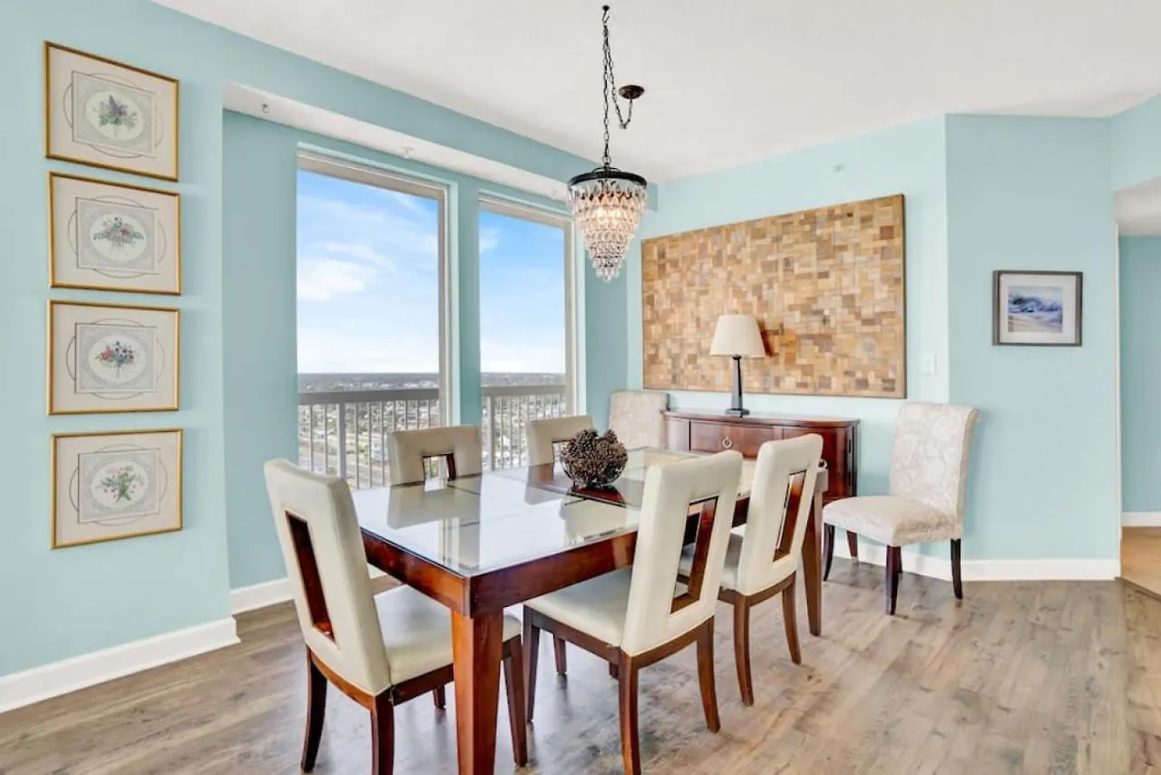 Seychelles 1609 - Panoramic Gulf Views, 2 Resort Pools, Steps To The Beach! Panama City Beach Holiday home